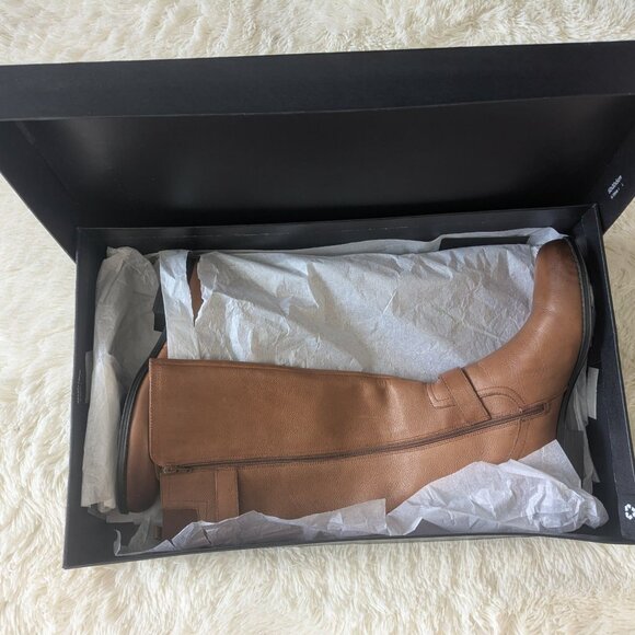New in box Jean Boots - Picture 2 of 8